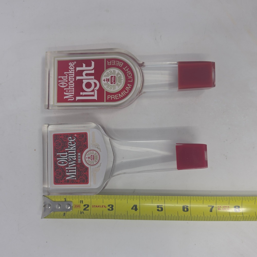 Vintage Old Milwaukee & Old Milwaukee Light Beer Tap Handles Set of 2 Acrylic - Picture 3 of 4